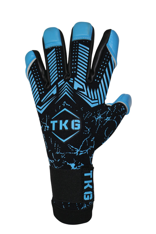 TOTAL KEEPERS GEKKO AQUA black and blue neoprene goalkeeper gloves with latex grip for wet conditions.